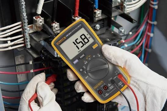 Fluke Digital Multimeter