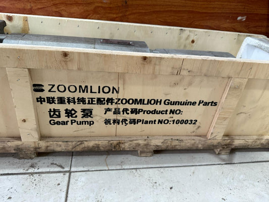 Pump for 50 Tons Crane